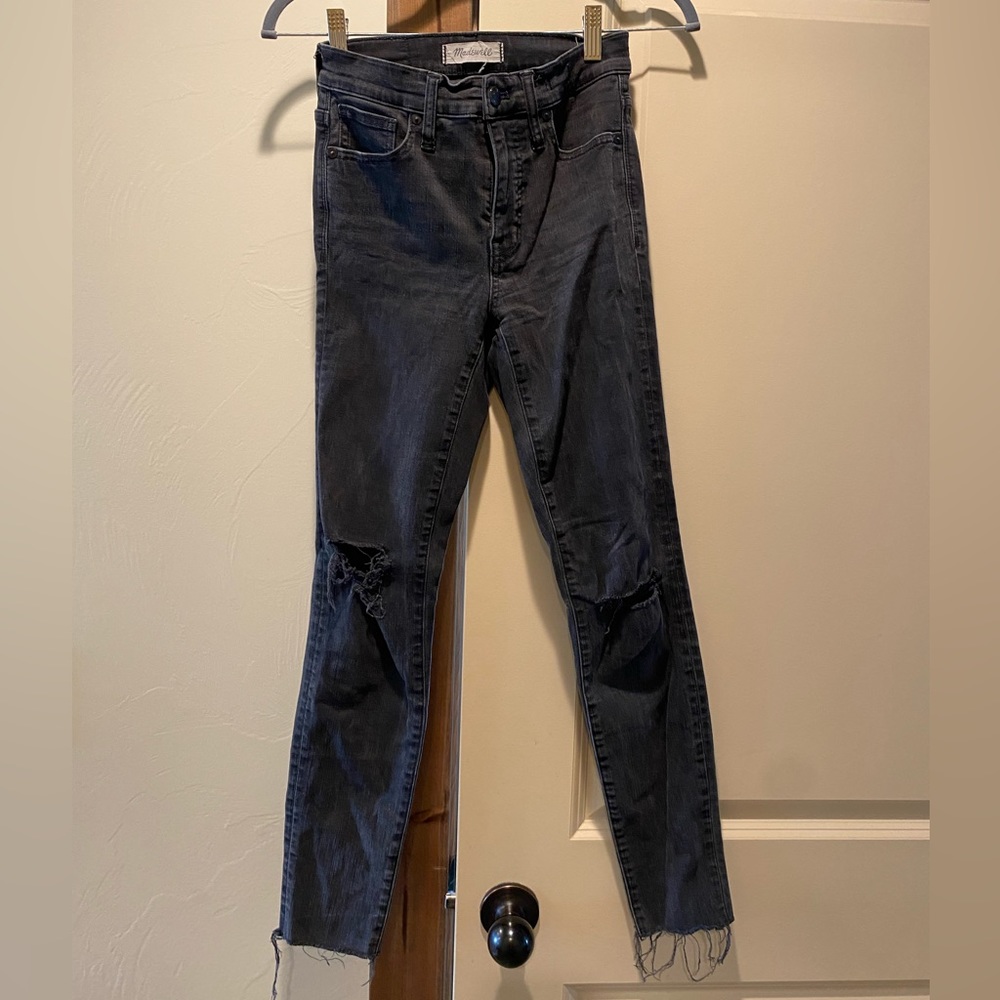 Distressed Madewell Skinny Jean